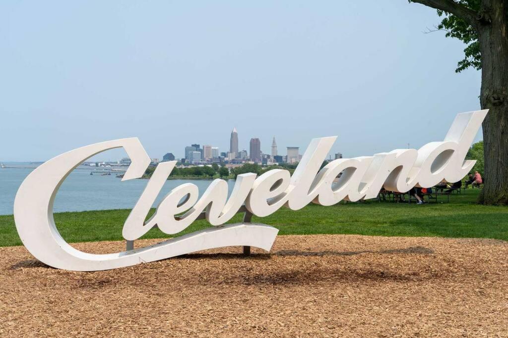 Appartement Trendy In Tremont, Cle à Cleveland Extérieur photo